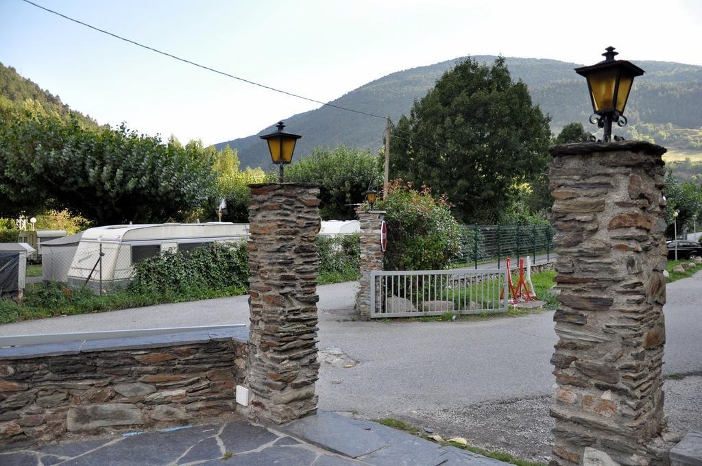 Frontera Bungalow Park Farga de Moles Eksteriør bilde